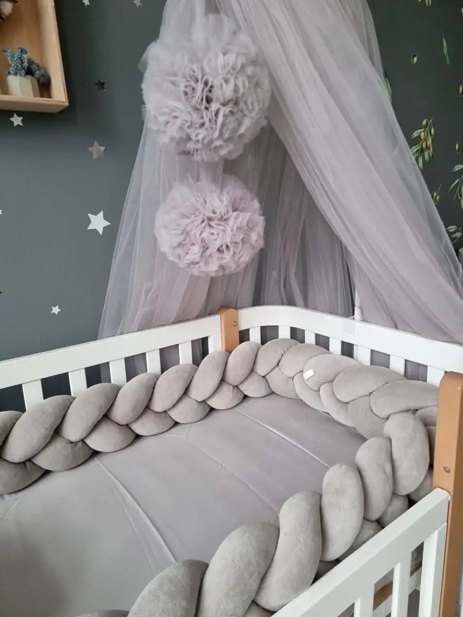 Braided crib bumper for boys or girls 15 cm