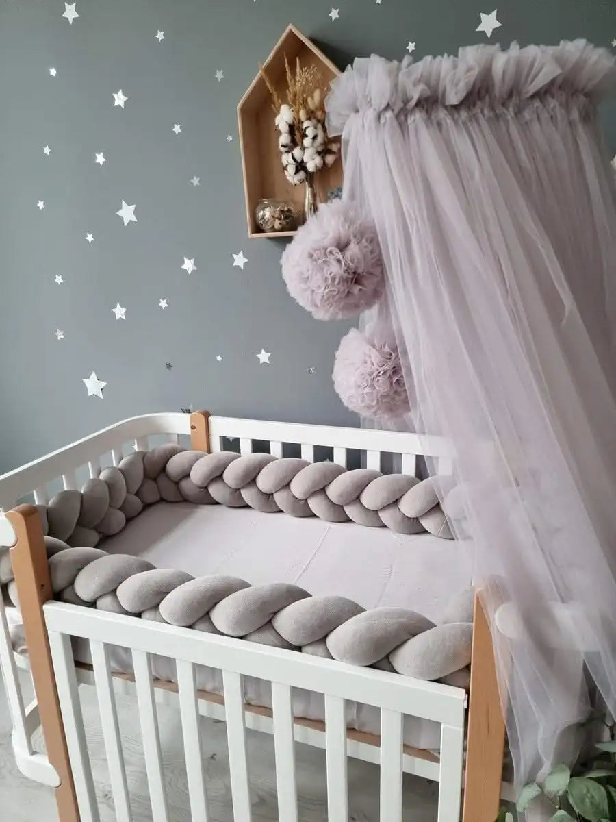 Braided crib bumper for boys or girls 15 cm