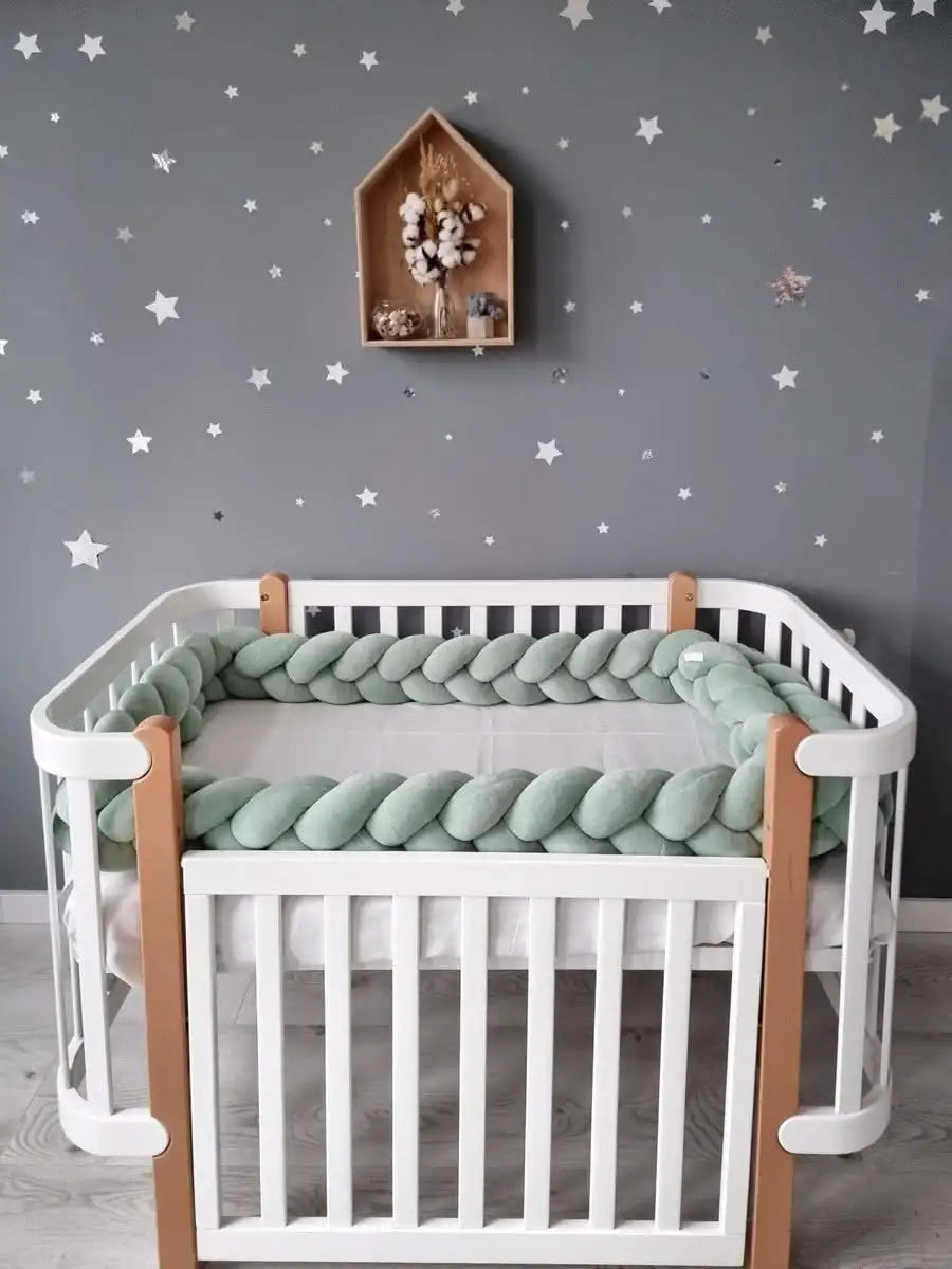 Braided crib bumper for boys or girls 15 cm