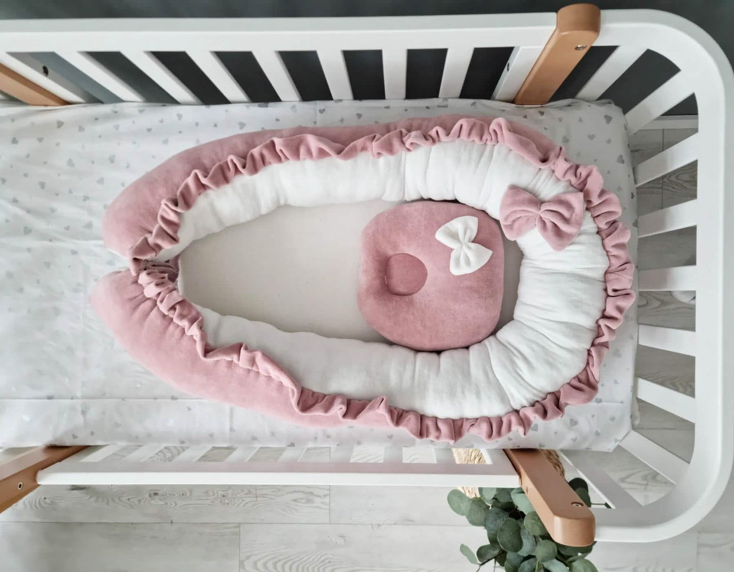 Premium Baby bedding set for crib. KARI stadio