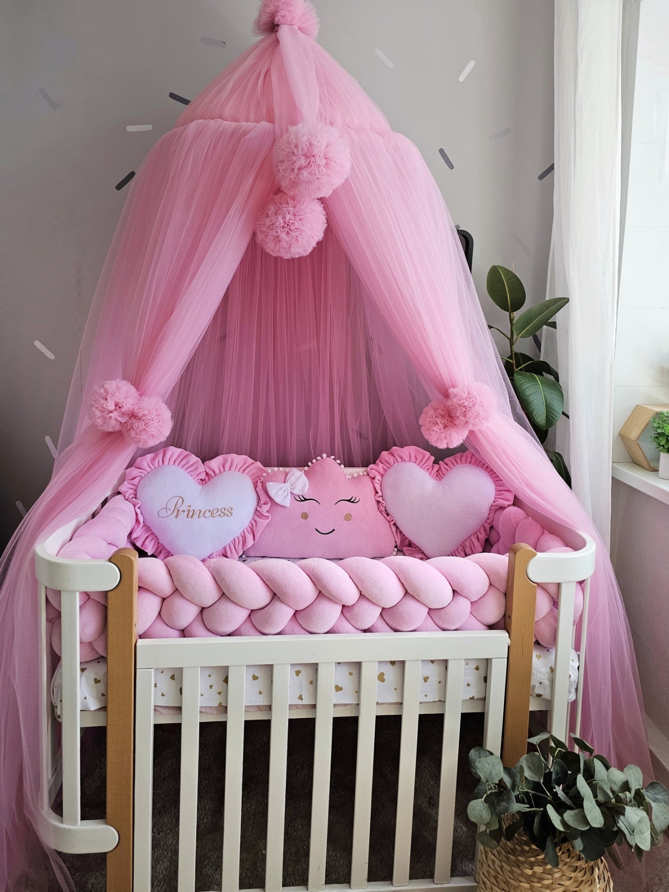 Baby girl bedding crib set pink. KARI studio