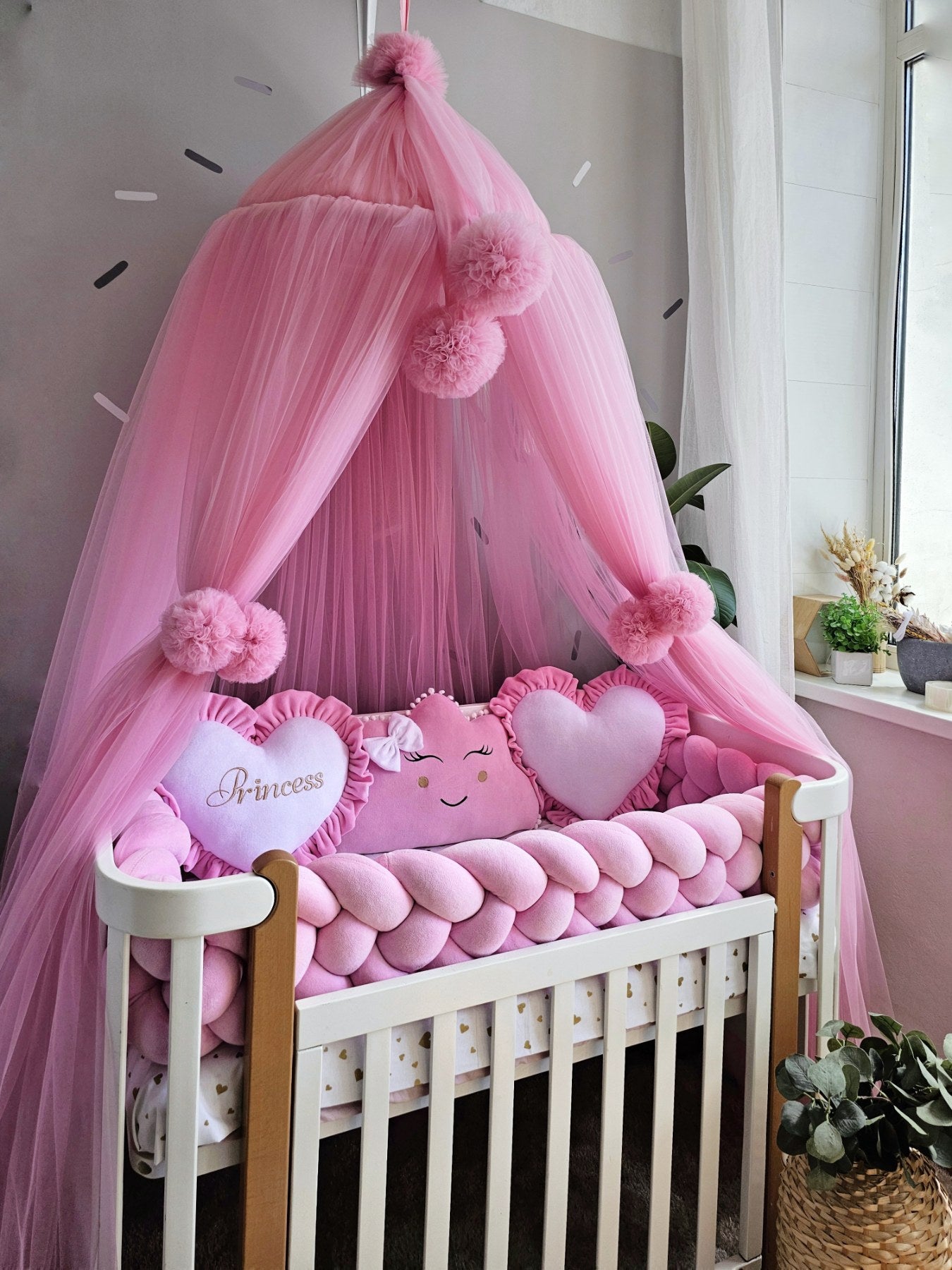 Baby girl bedding crib set pink. KARI studio
