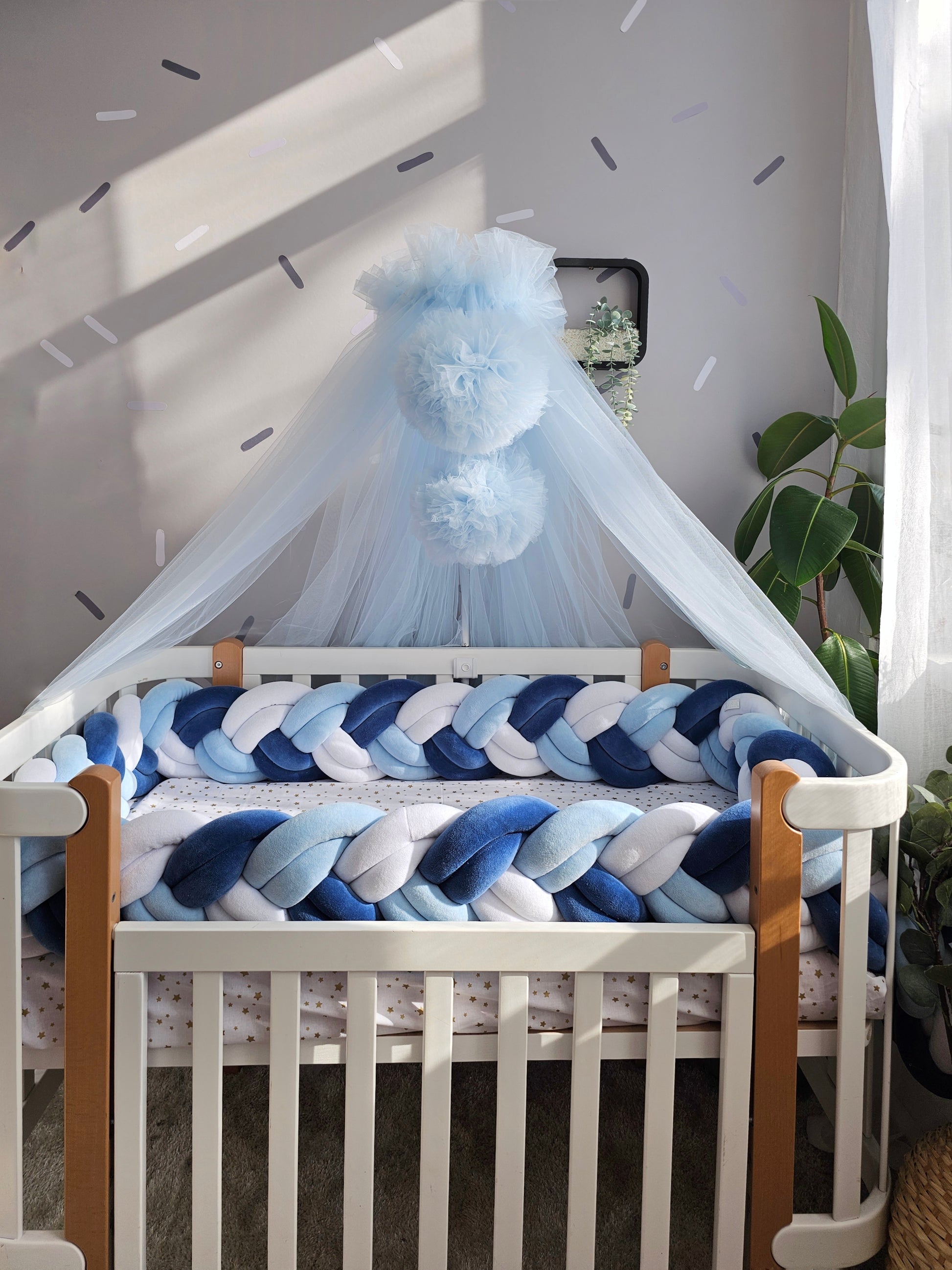 Braided crib bumper navi, blue, white. KARI studio