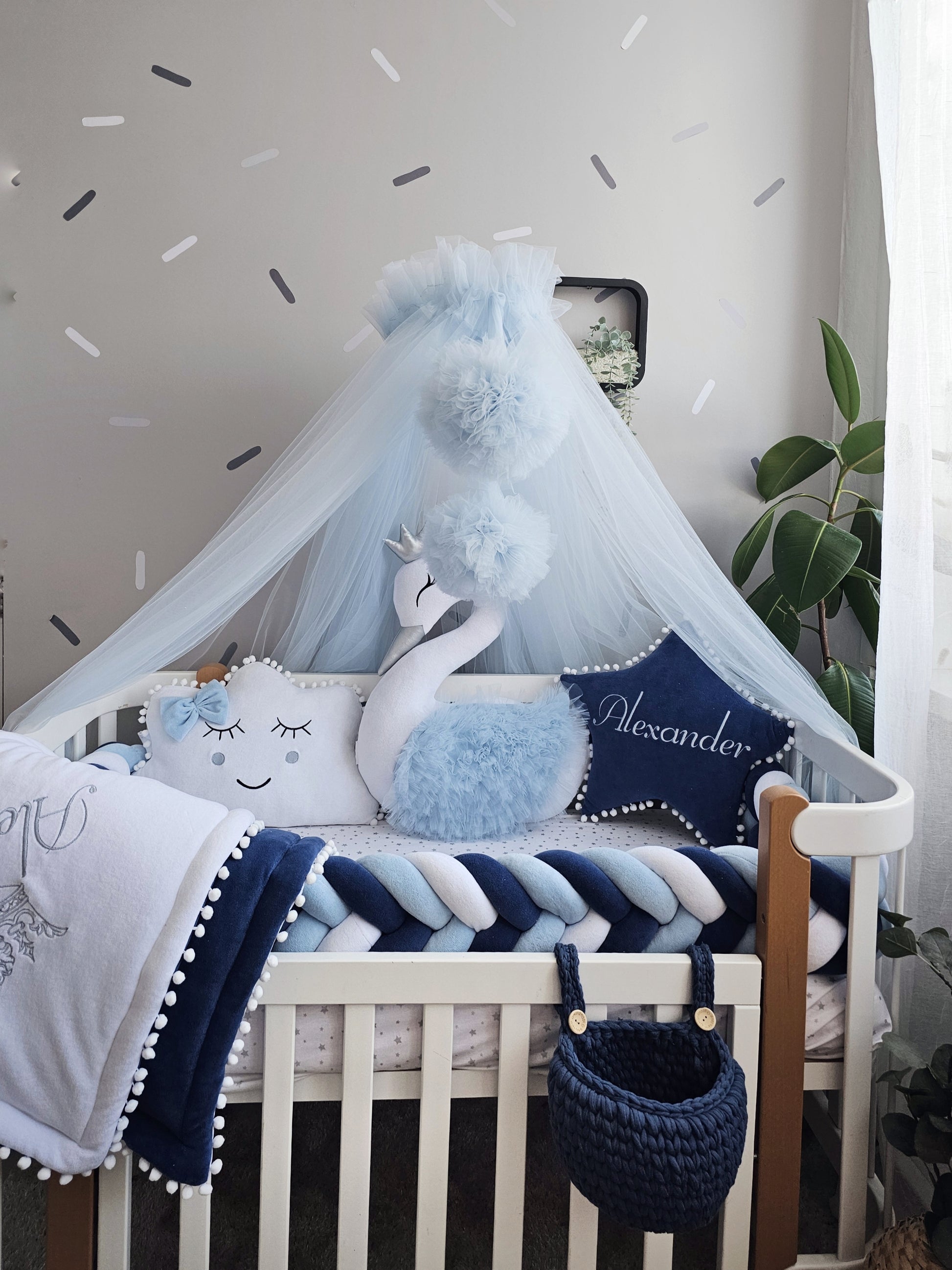 Navy blue baby crib bedding for boy. KARI studio