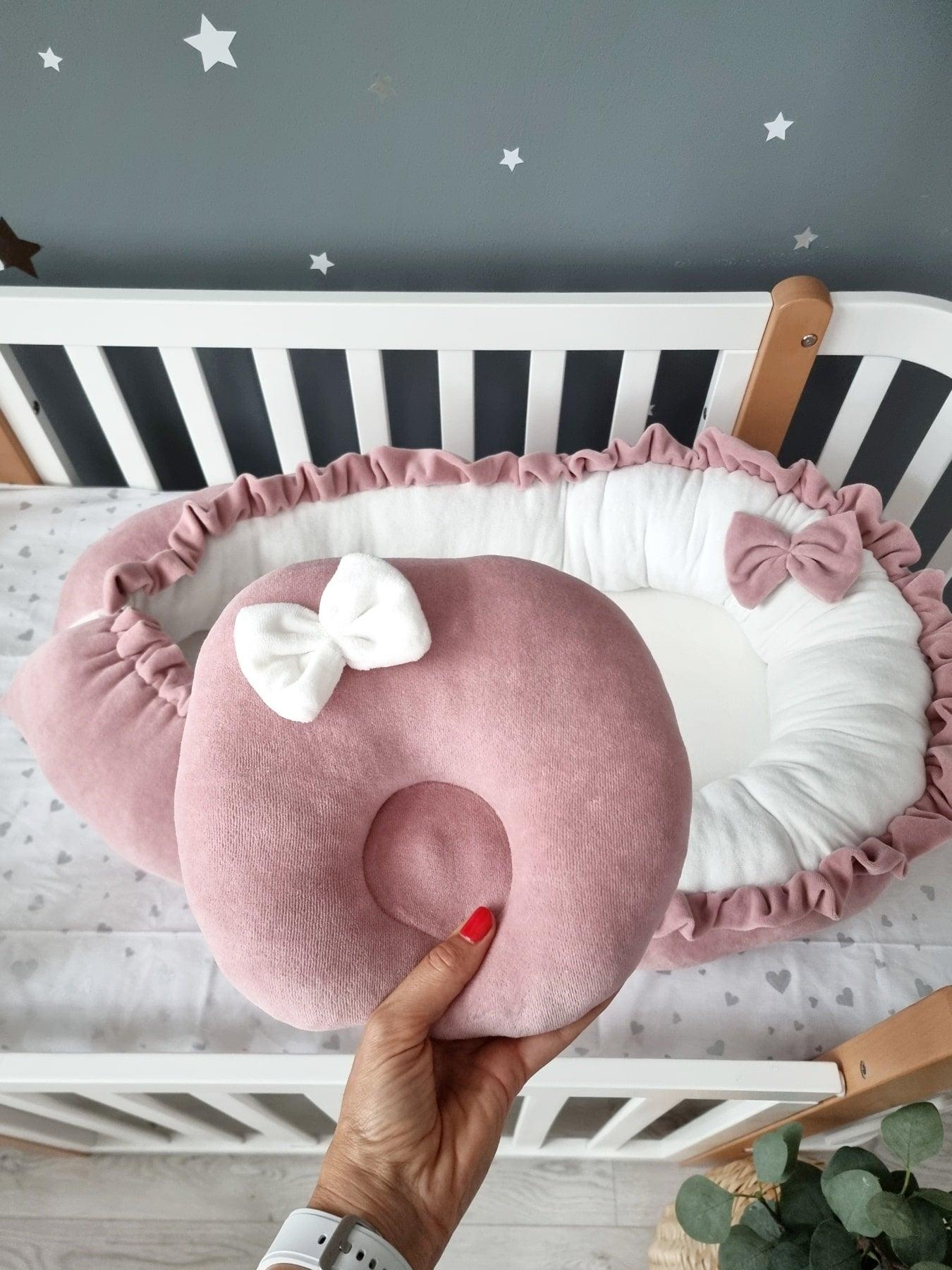 Baby bedding set for girl blush. Braided crib bumper - KariStudio