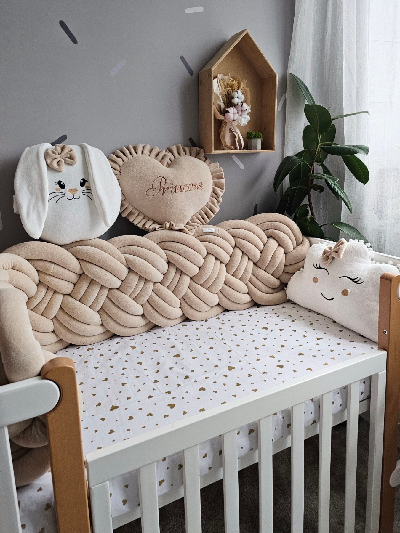 Braided crib bumper beige. KARI studio