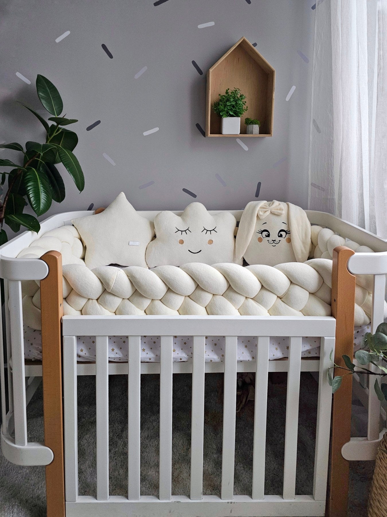 Cute baby crib bedding set. Kari studio