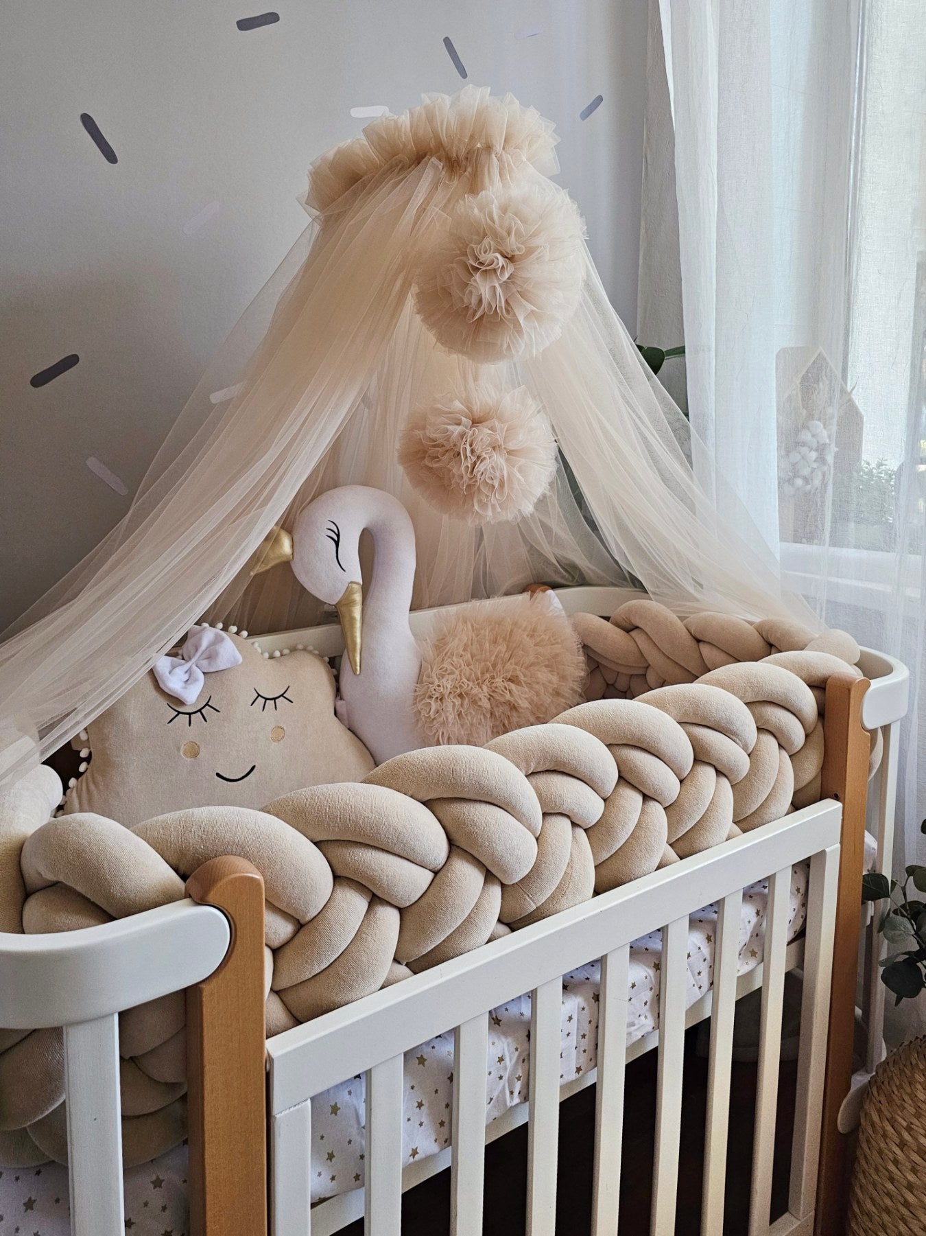 Premium beige baby crib bedding set. Braided crib bumper. KARI studio