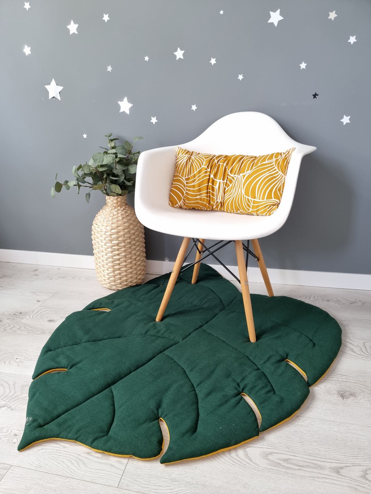 Baby play mat monstera. Leaf nursery rug. KARI studio