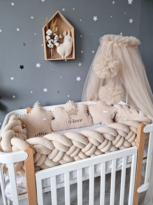 Luxury crib bumper set gender neutral. KARI studio