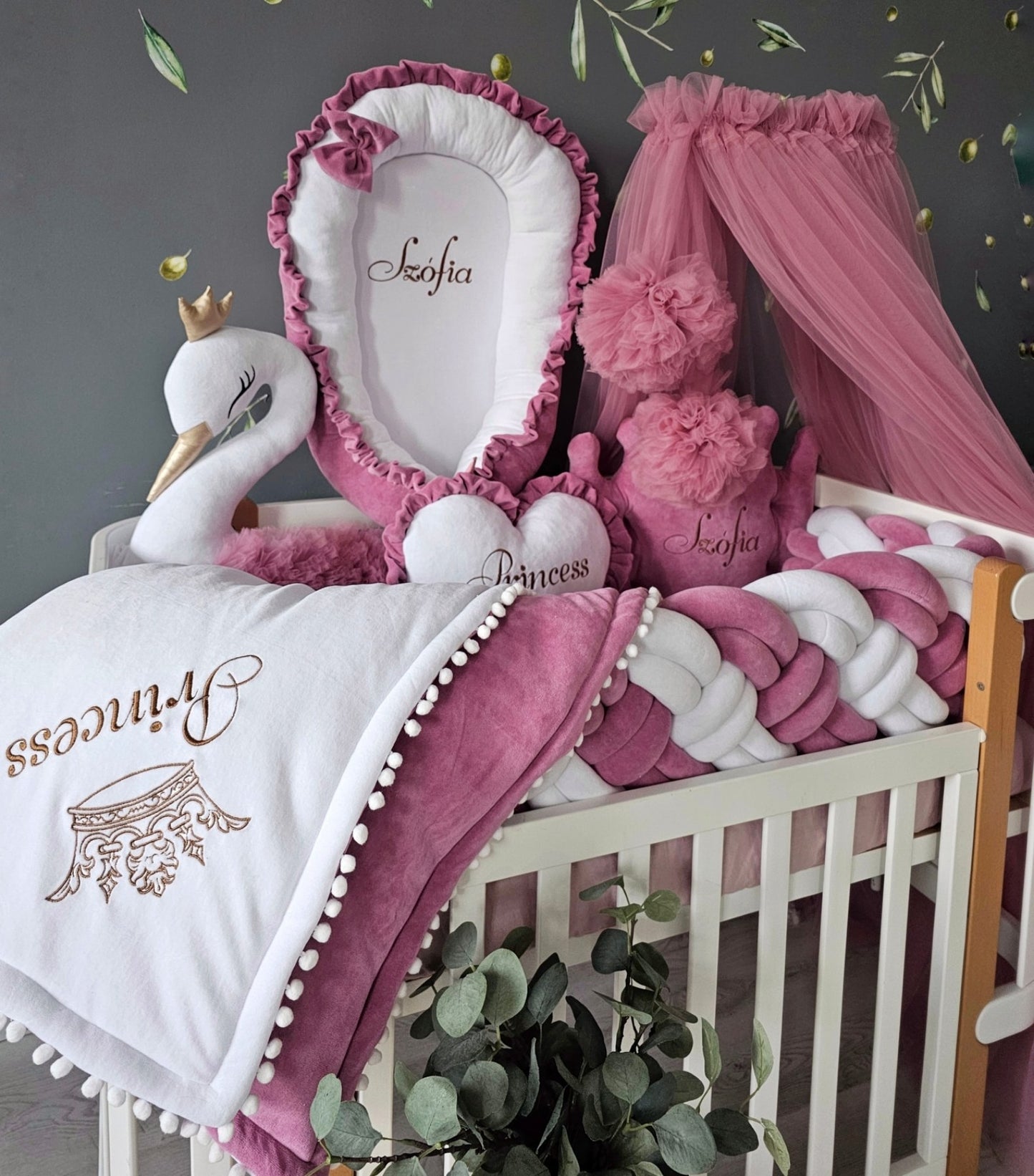 Personalized cot bumper set