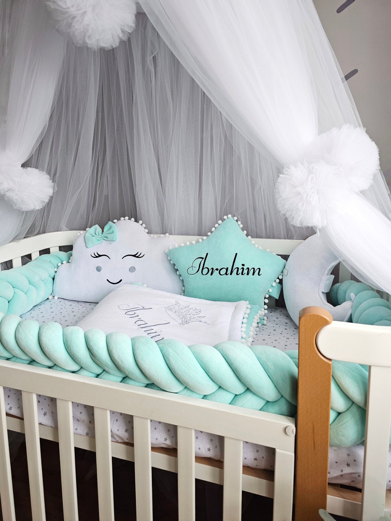 Baby crib bedding set for boy. Mint nursery decor