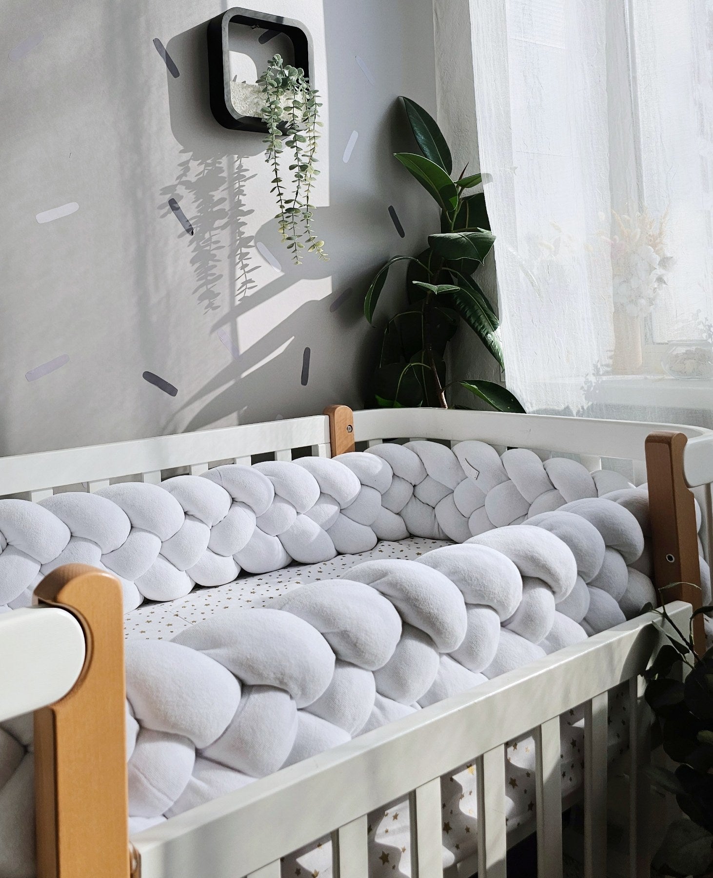 Double braided crib bumper white. KARI studio