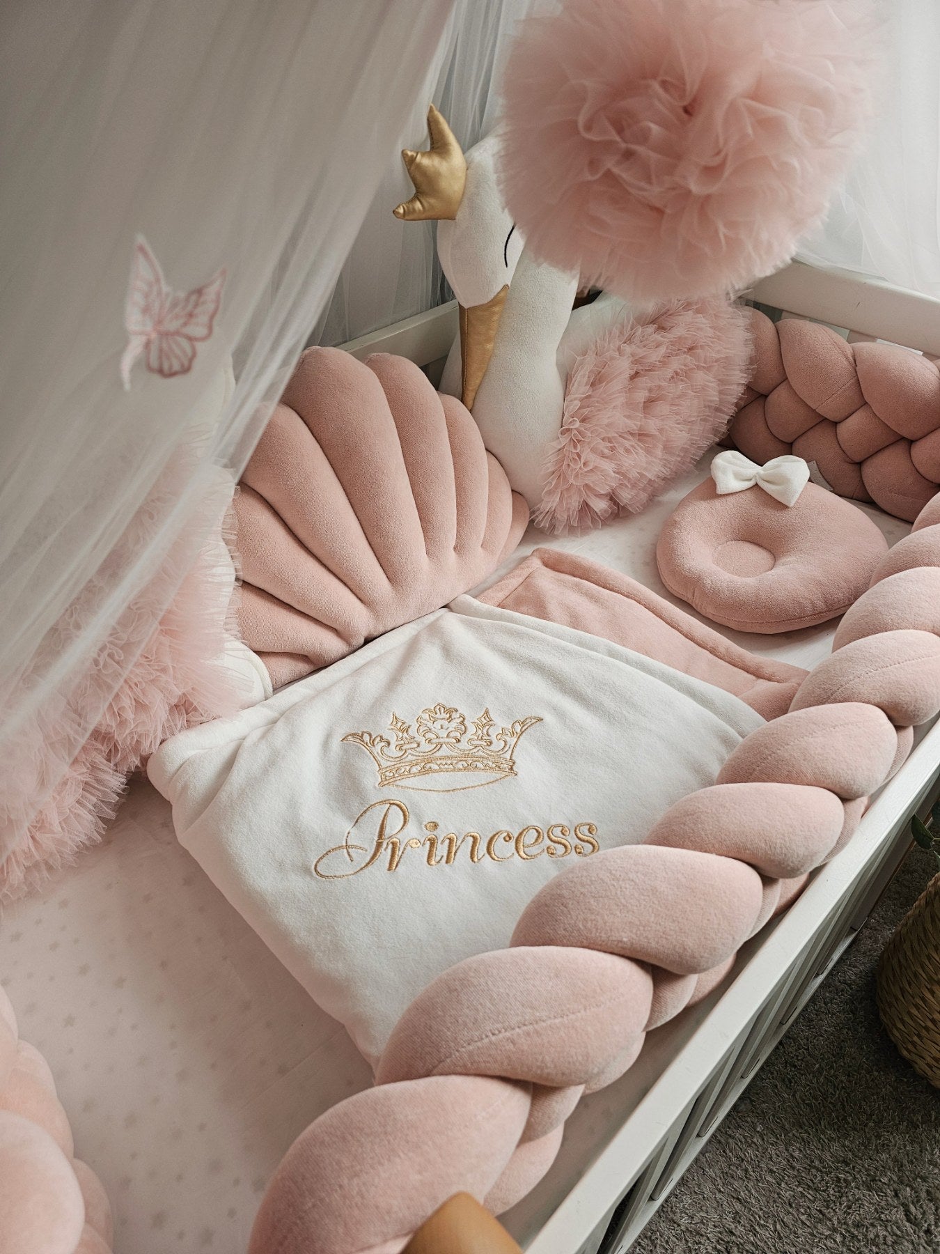 Personalized Nursery crib Set for Girl - Blush and Creamy Decor
