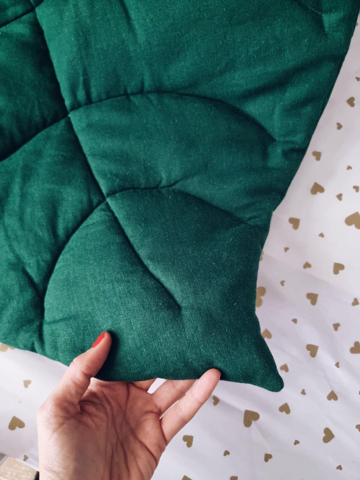 Baby leaf mat, play mat linen emerald - KariStudio