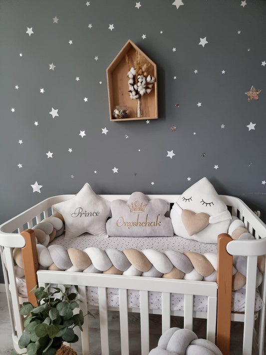 Personalized baby bedding set beige gray - KariStudio